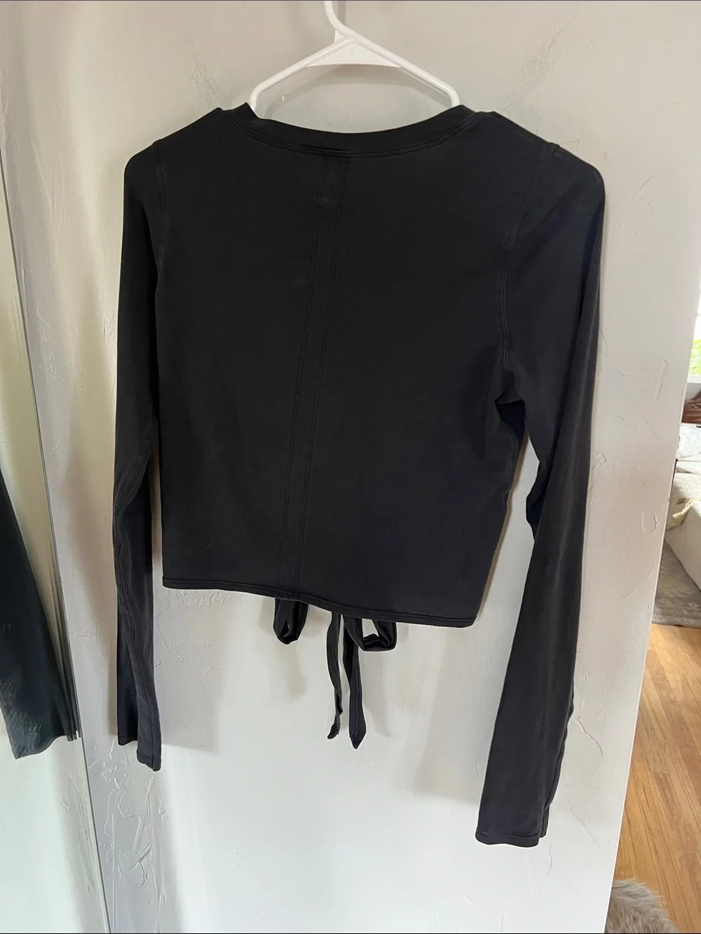 Lululemon time to restore long Sleeve tie shirt